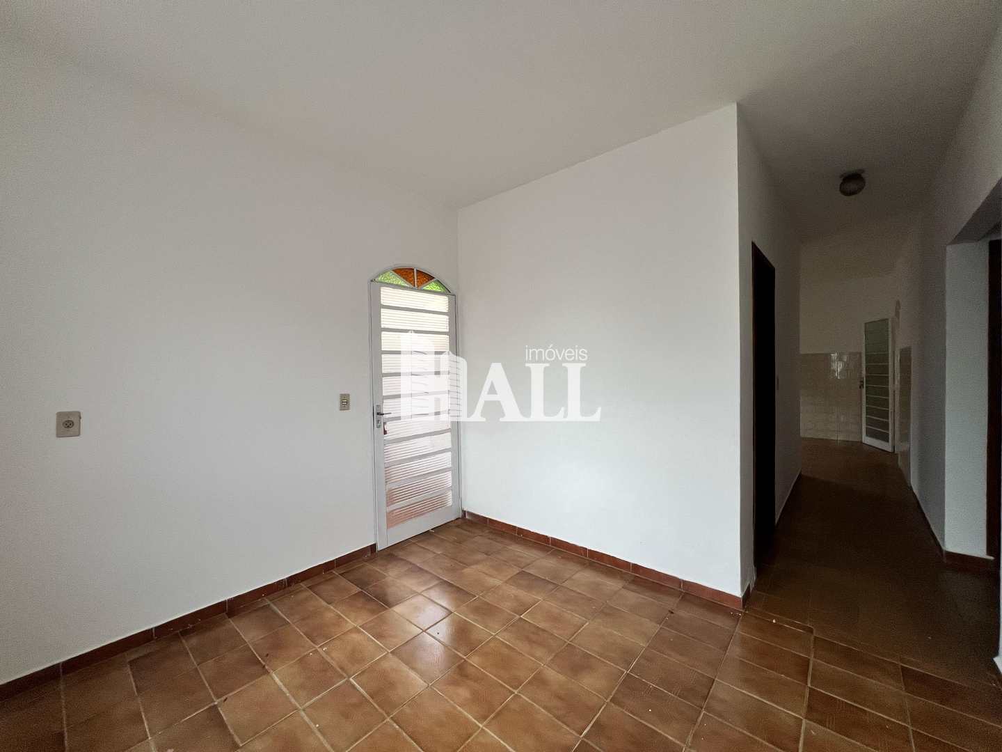 Casa à venda com 3 quartos, 140m² - Foto 2