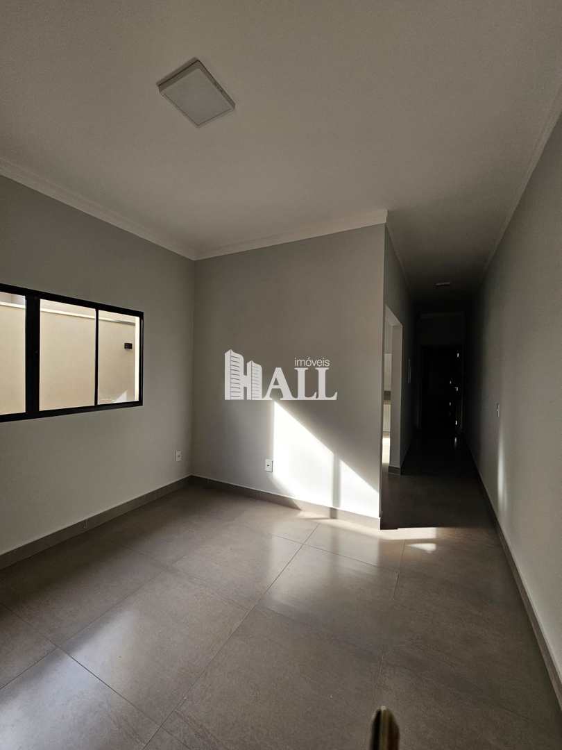 Casa à venda com 2 quartos, 109m² - Foto 2