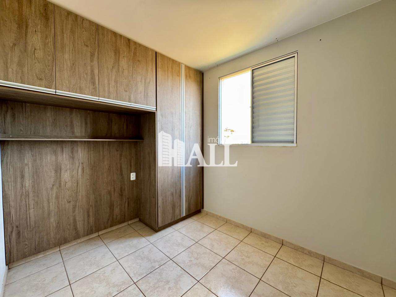 Apartamento à venda com 2 quartos, 60m² - Foto 3