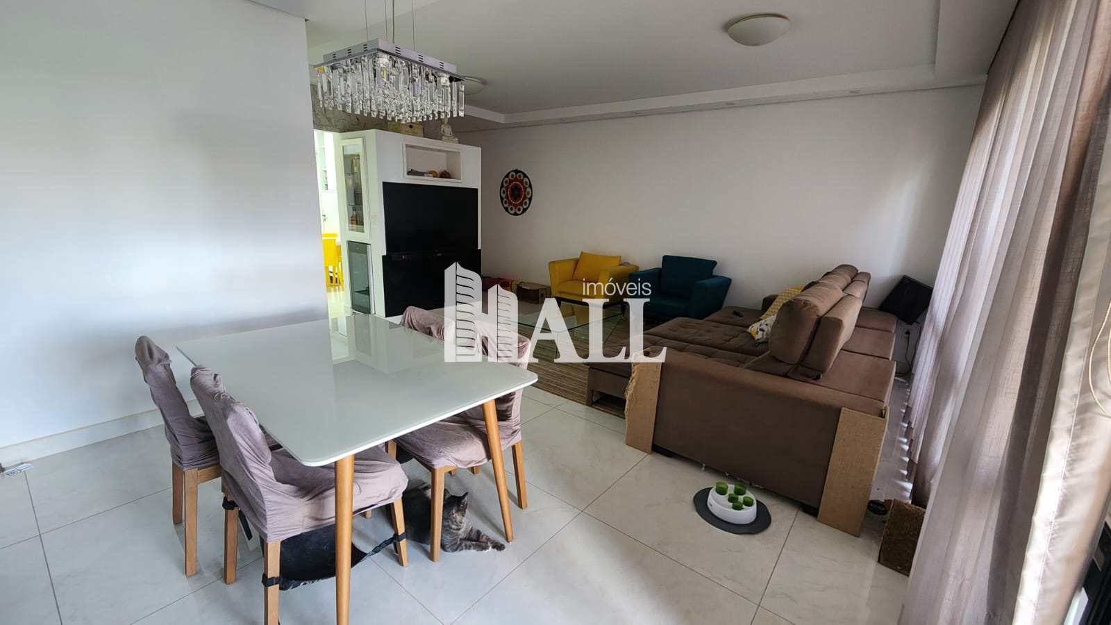 Apartamento, 3 quartos, 130 m² - Foto 1
