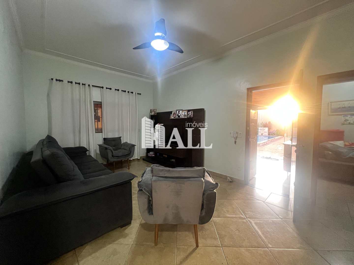 Casa à venda com 2 quartos, 200m² - Foto 5