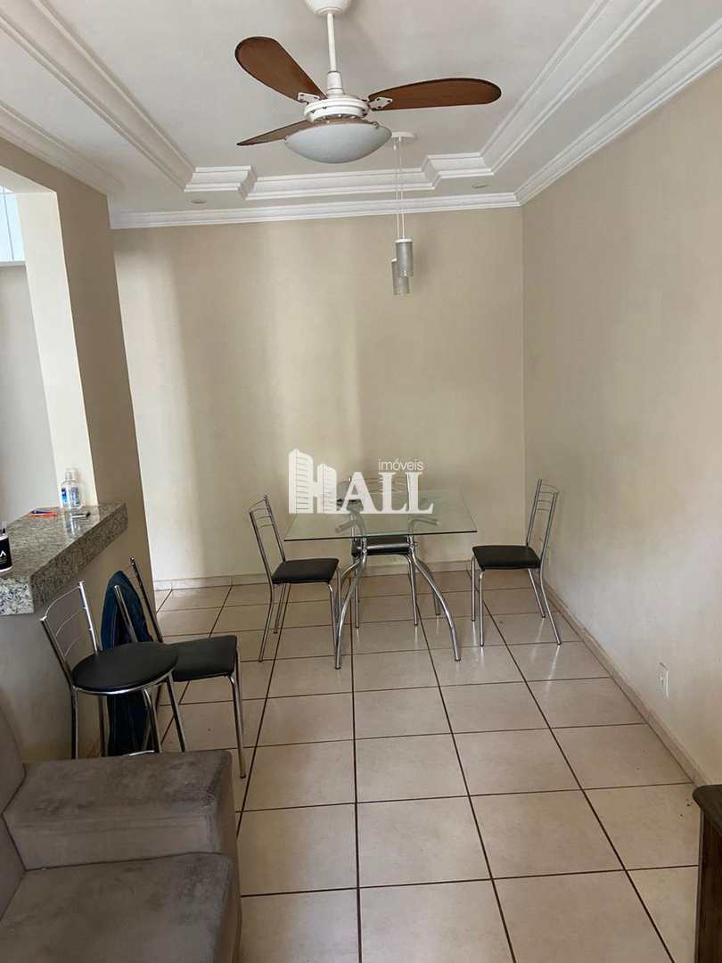 Apartamento à venda com 2 quartos, 69m² - Foto 1