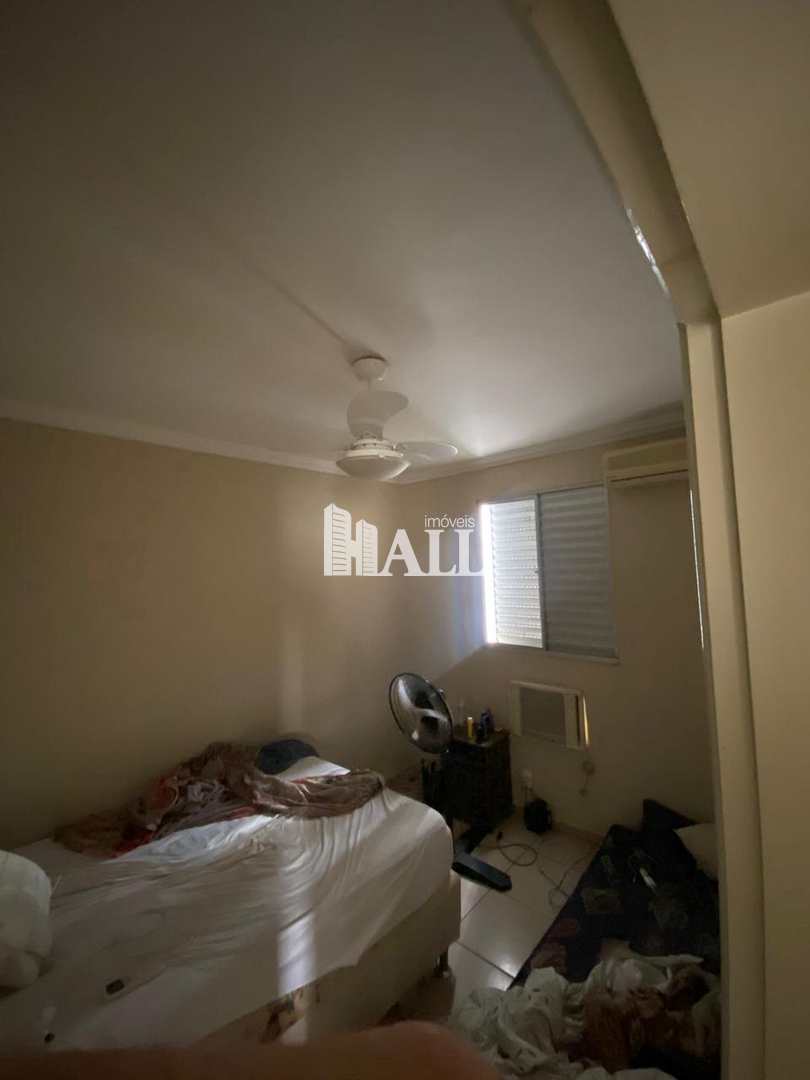 Apartamento à venda com 2 quartos, 69m² - Foto 3