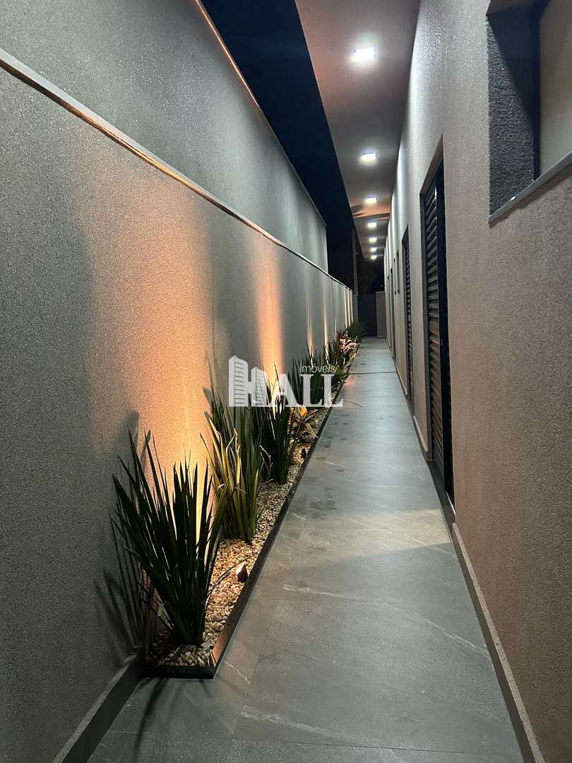 Casa de Condomínio à venda com 4 quartos, 241m² - Foto 14