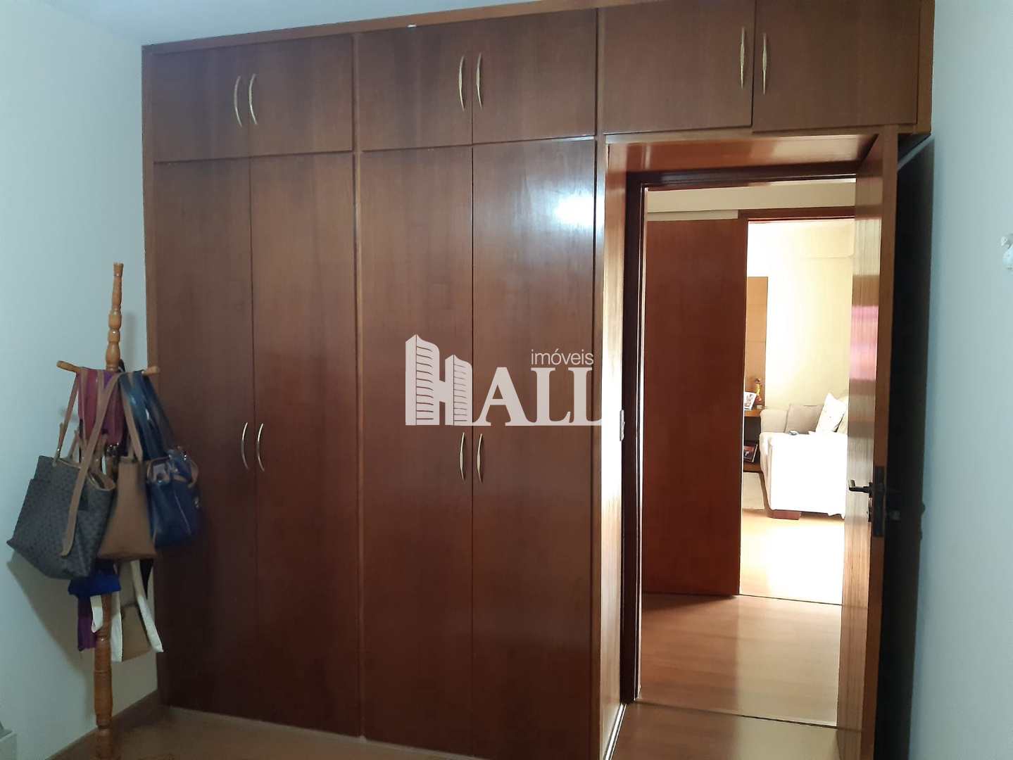 Apartamento à venda com 3 quartos, 93m² - Foto 12