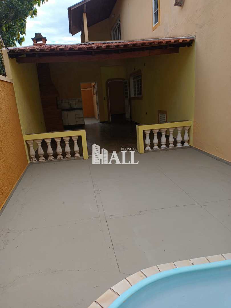 Casa à venda com 3 quartos, 250m² - Foto 14