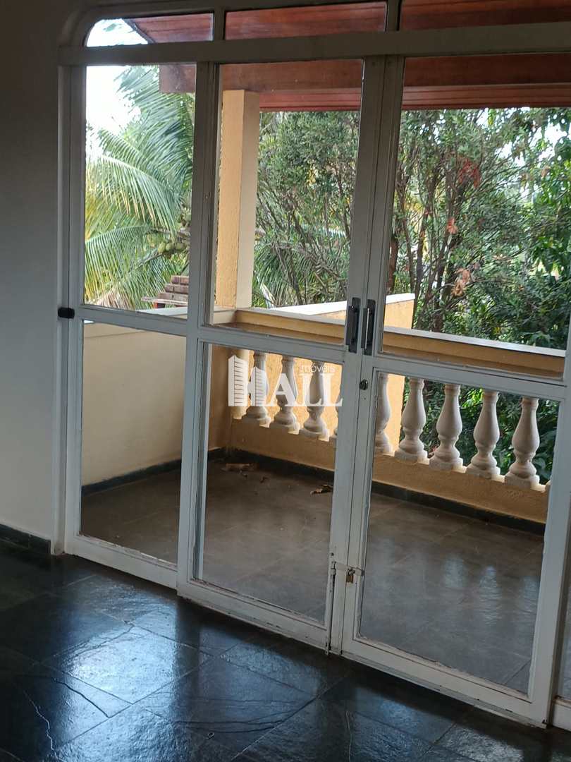 Casa à venda com 3 quartos, 250m² - Foto 2