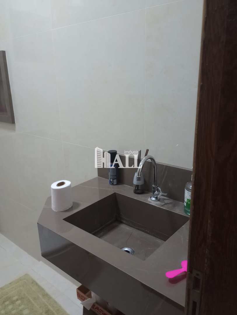 Casa à venda com 2 quartos, 100m² - Foto 11