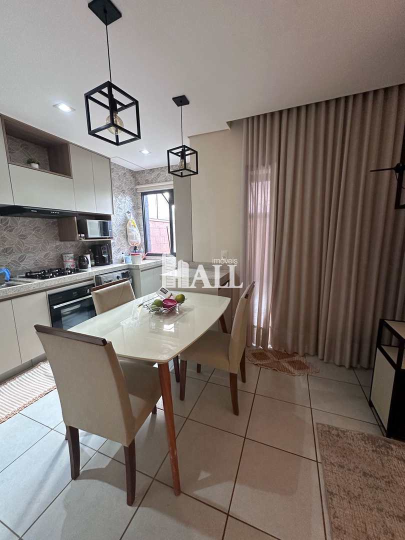 Apartamento à venda com 2 quartos, 58m² - Foto 2