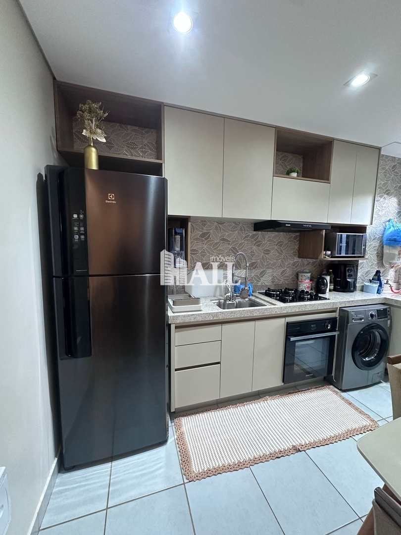 Apartamento à venda com 2 quartos, 58m² - Foto 3