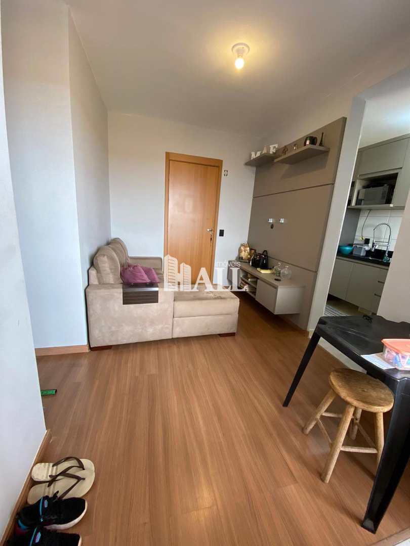 Apartamento à venda com 2 quartos, 50m² - Foto 2