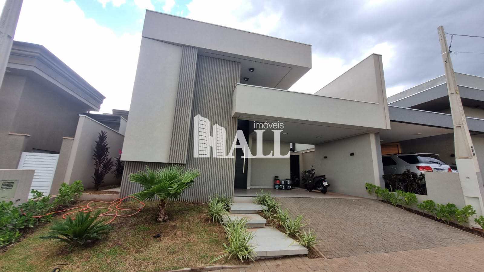 Casa de Condomínio à venda com 3 quartos, 165m² - Foto 2