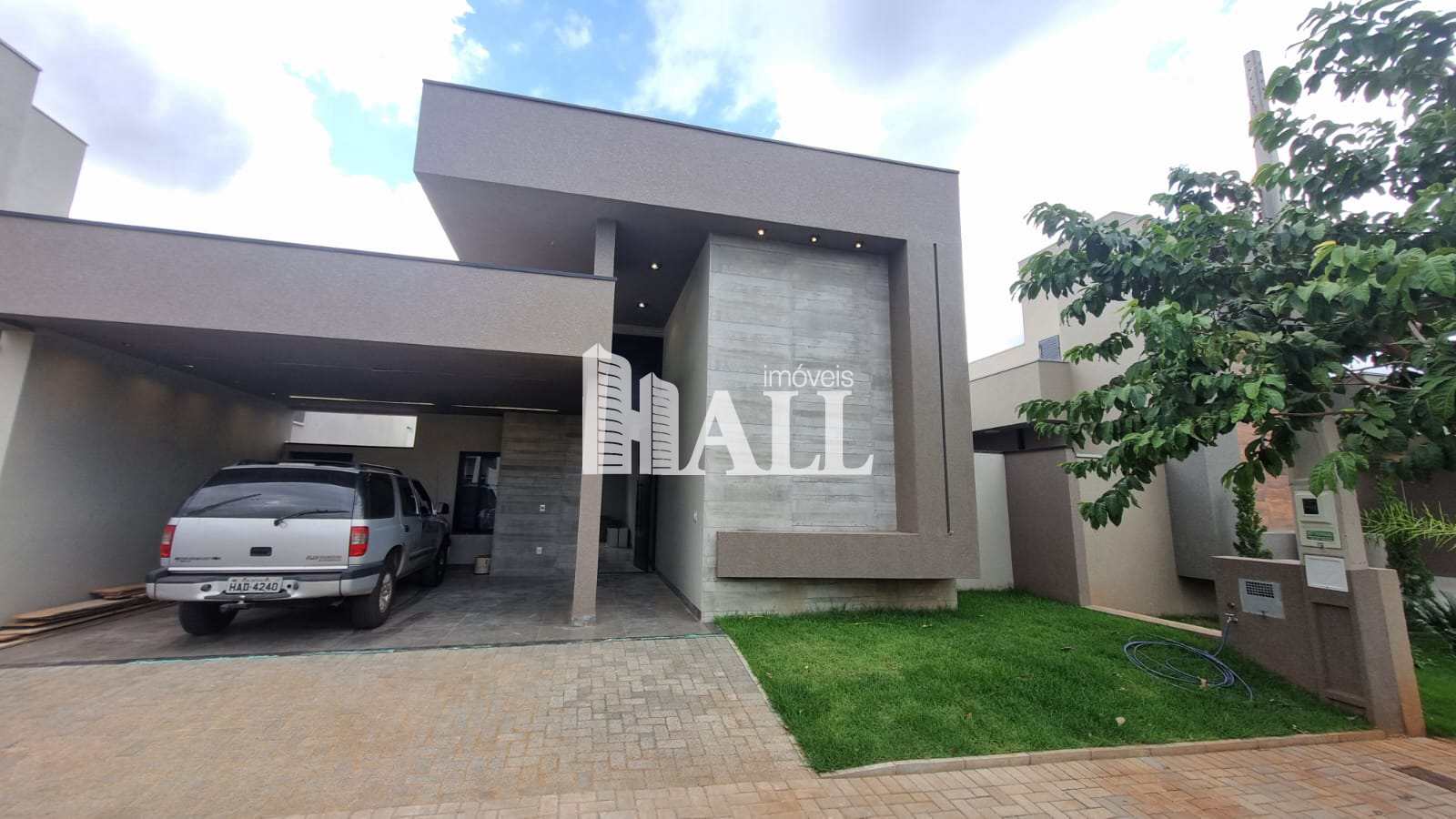 Casa de Condomínio à venda com 3 quartos, 175m² - Foto 1
