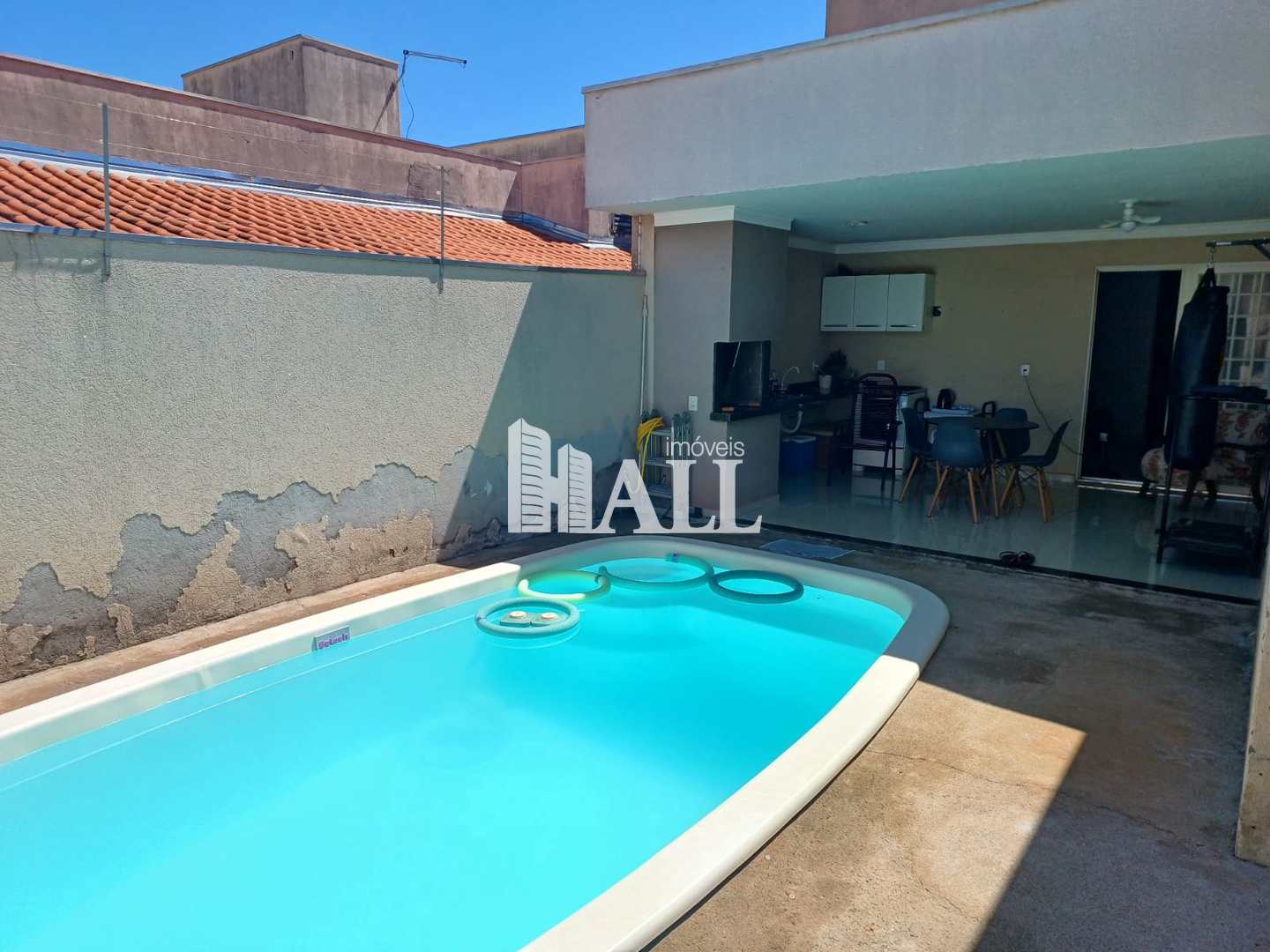 Casa de Condomínio à venda com 3 quartos, 126m² - Foto 1