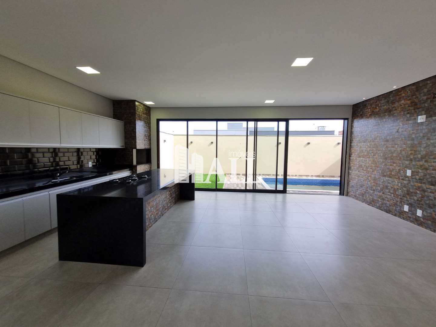 Casa de Condomínio à venda com 3 quartos, 170m² - Foto 3