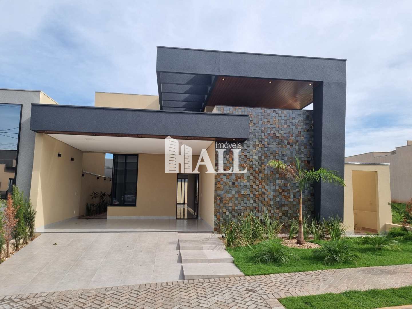 Casa de Condomínio à venda com 3 quartos, 170m² - Foto 1