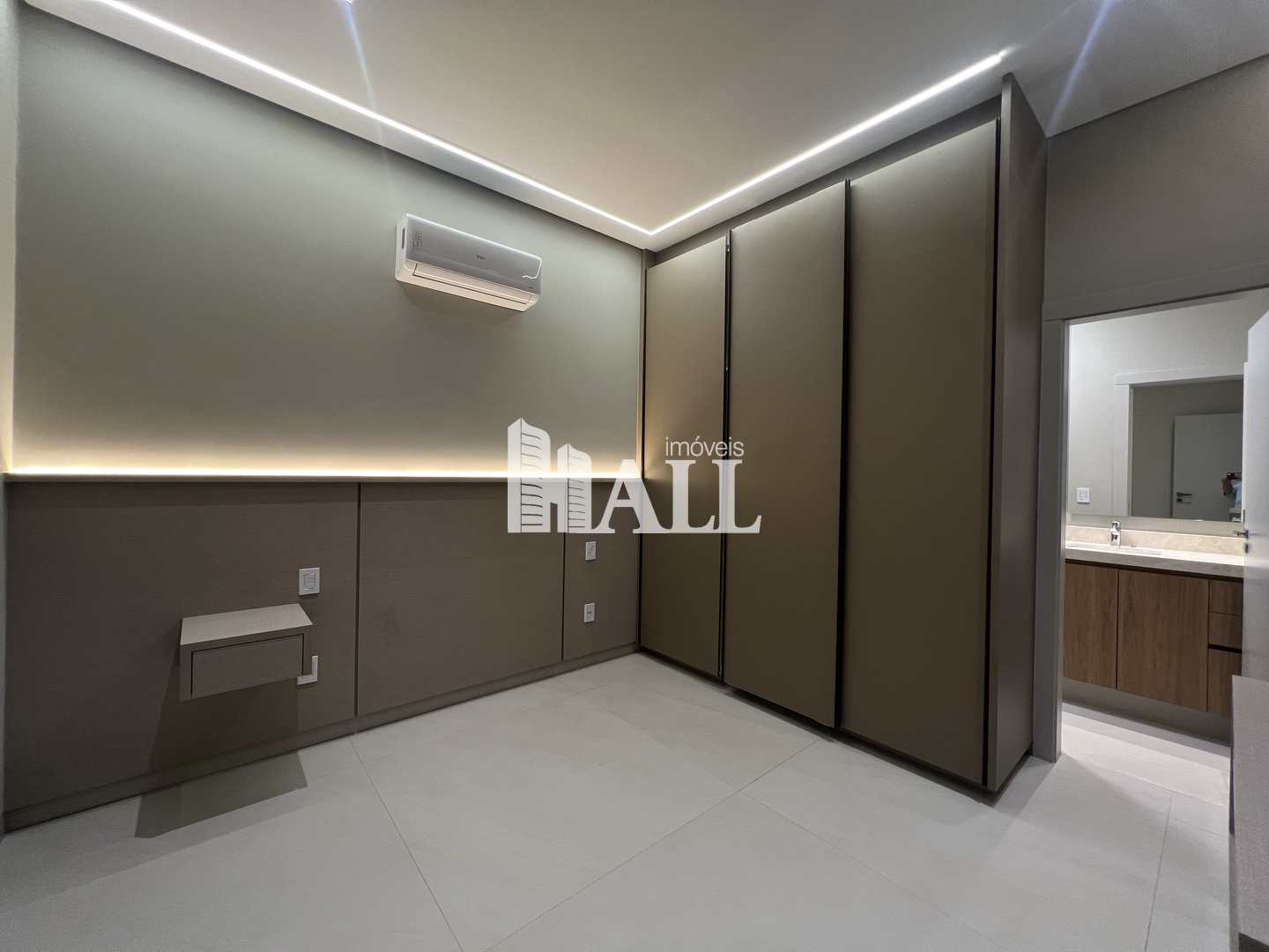 Casa de Condomínio à venda com 3 quartos, 220m² - Foto 12