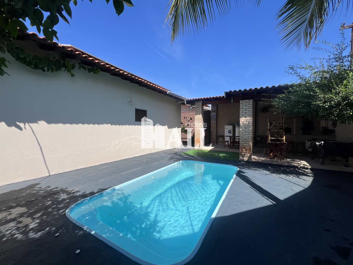 Casa, 3 quartos, 190 m² - Foto 1