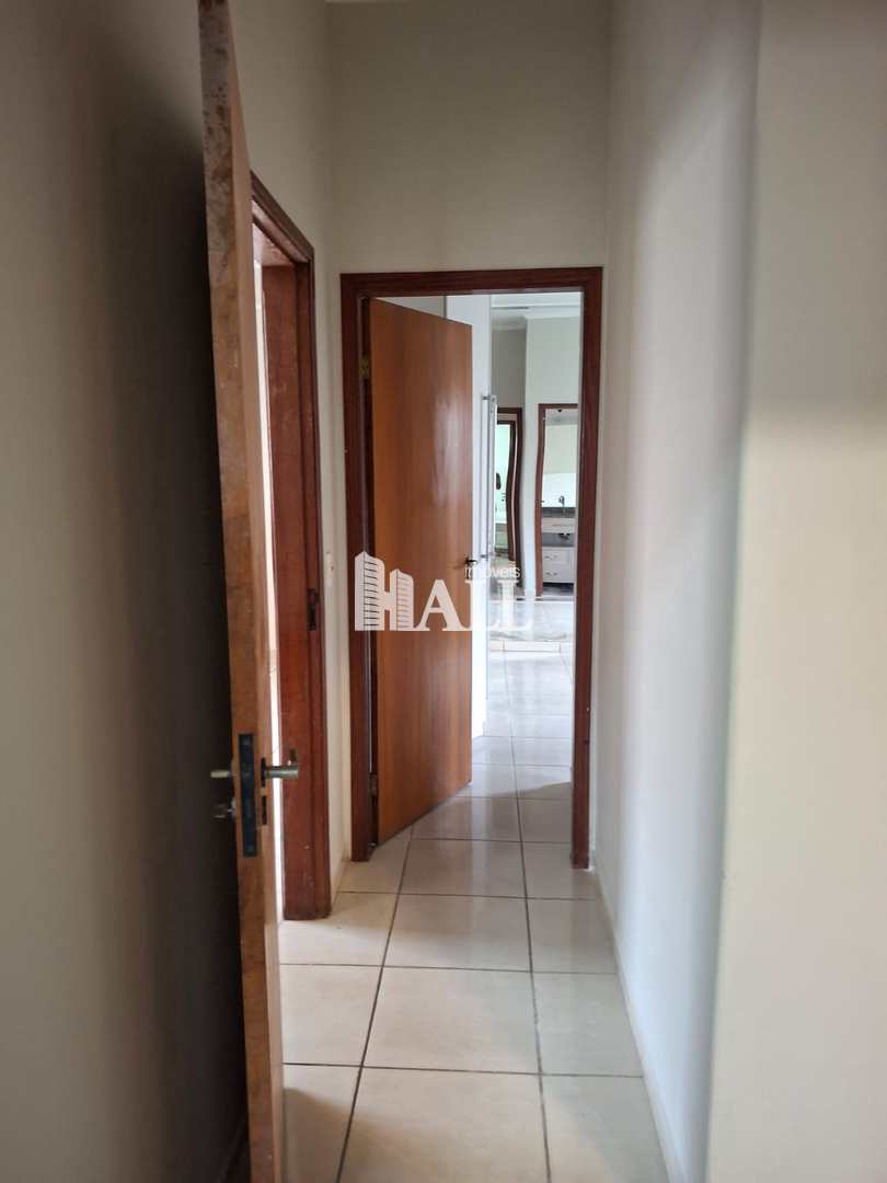 Casa à venda com 3 quartos, 172m² - Foto 15