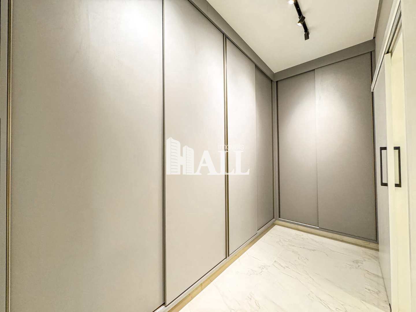 Casa de Condomínio à venda com 3 quartos, 248m² - Foto 11