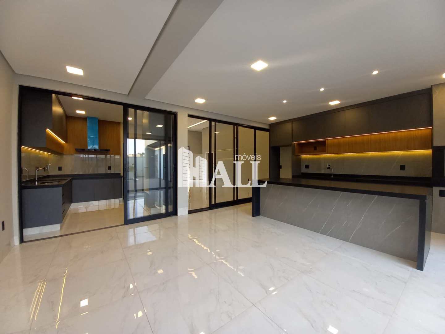 Casa de Condomínio à venda com 3 quartos, 248m² - Foto 6