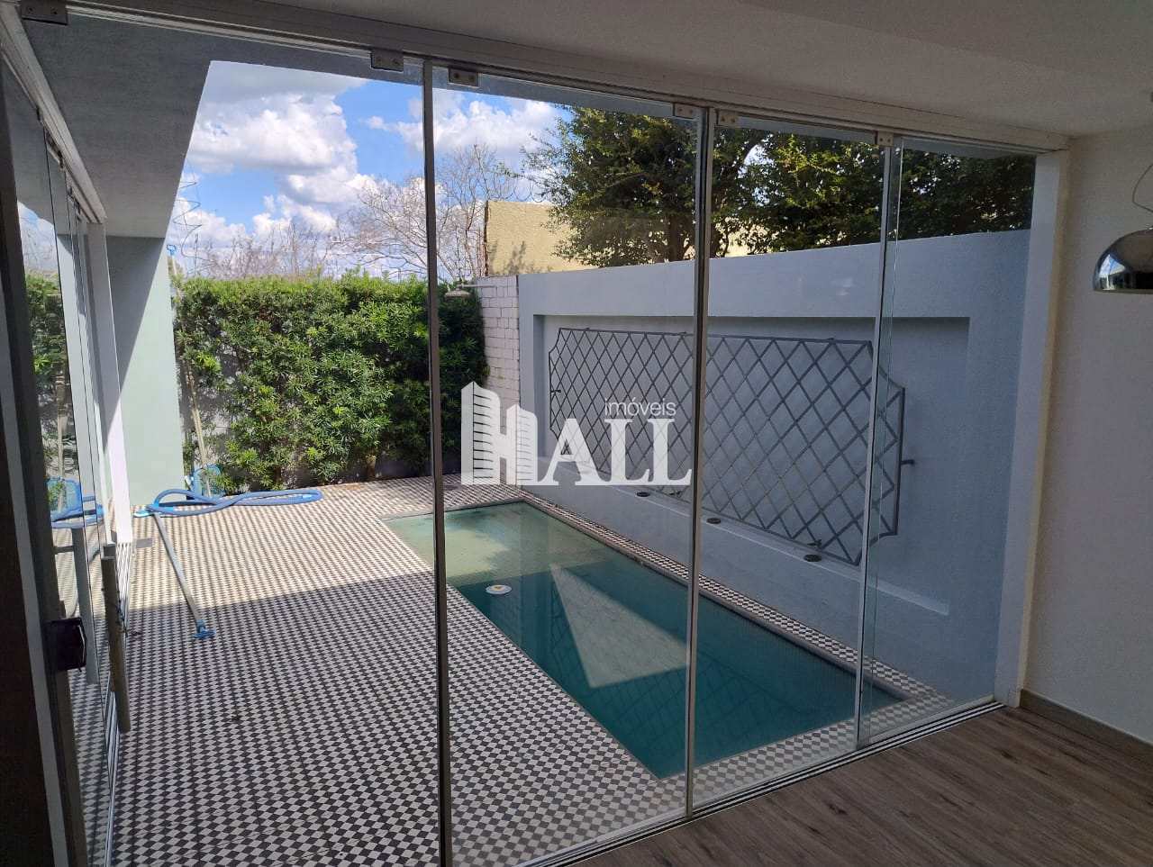Casa de Condomínio à venda com 2 quartos, 50m² - Foto 2