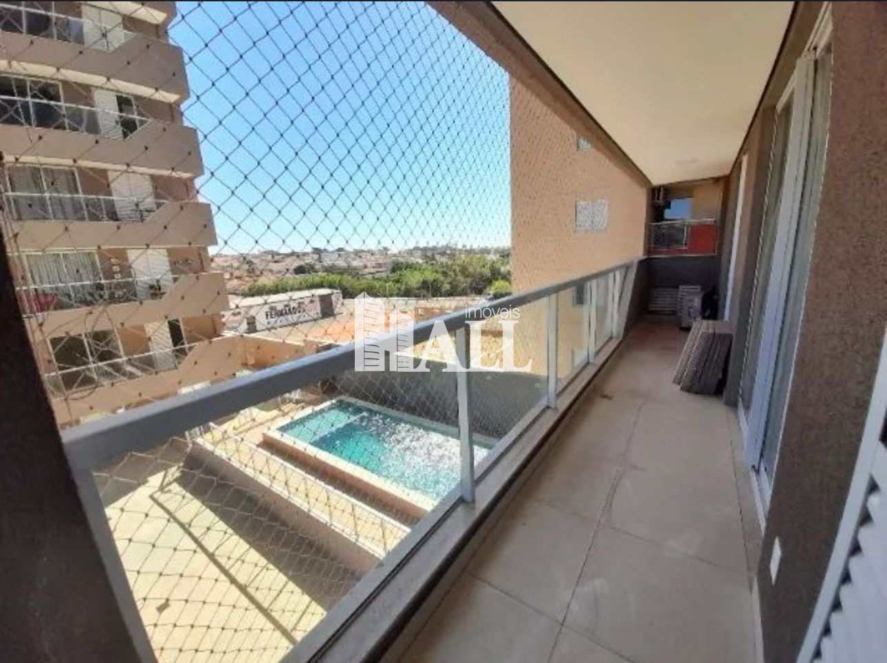 Apartamento à venda com 2 quartos, 78m² - Foto 1