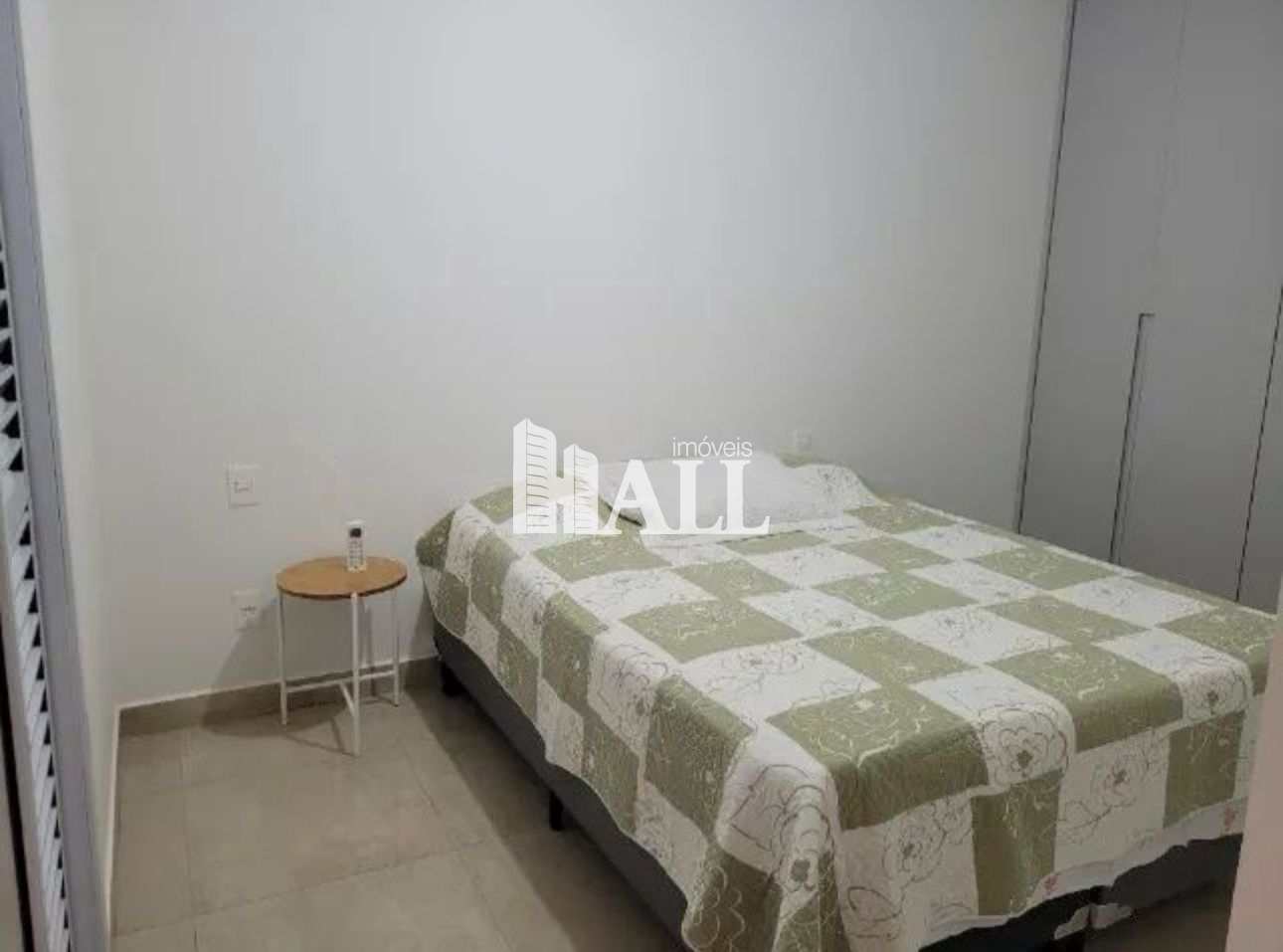 Apartamento à venda com 2 quartos, 78m² - Foto 4