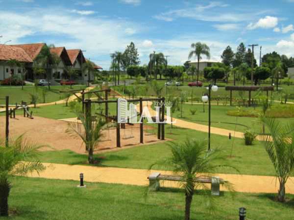 Casa de Condomínio à venda com 3 quartos, 360m² - Foto 11