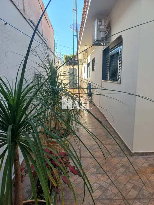 Casa à venda com 3 quartos, 200m² - Foto 7