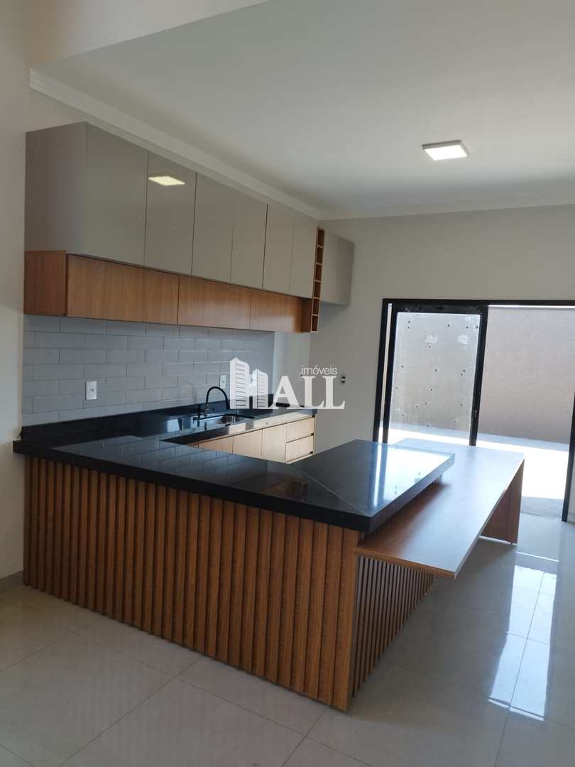 Casa à venda com 3 quartos, 104m² - Foto 14