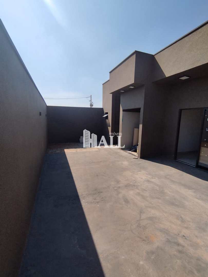 Casa à venda com 3 quartos, 104m² - Foto 13