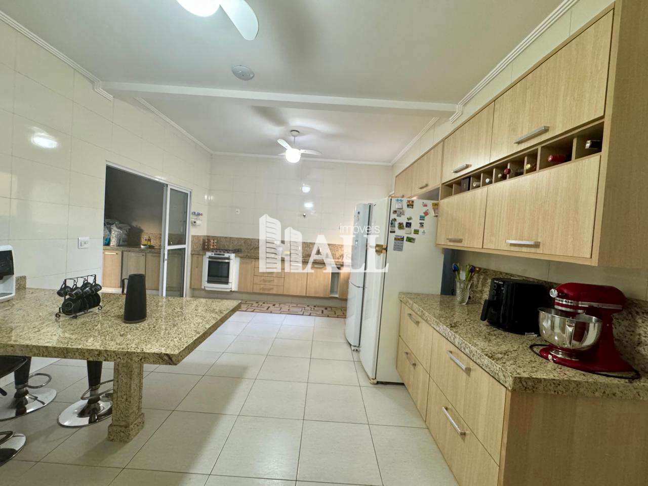 Casa à venda com 3 quartos, 195m² - Foto 26