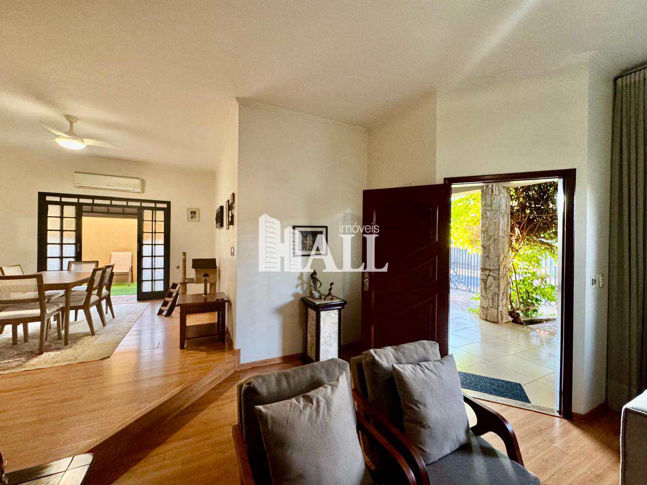 Casa à venda com 3 quartos, 195m² - Foto 5