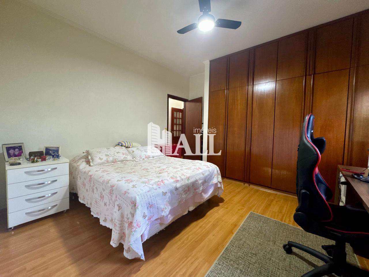Casa à venda com 3 quartos, 195m² - Foto 28
