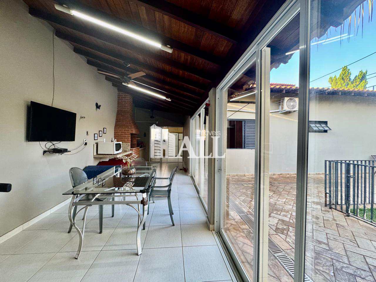 Casa à venda com 3 quartos, 195m² - Foto 14