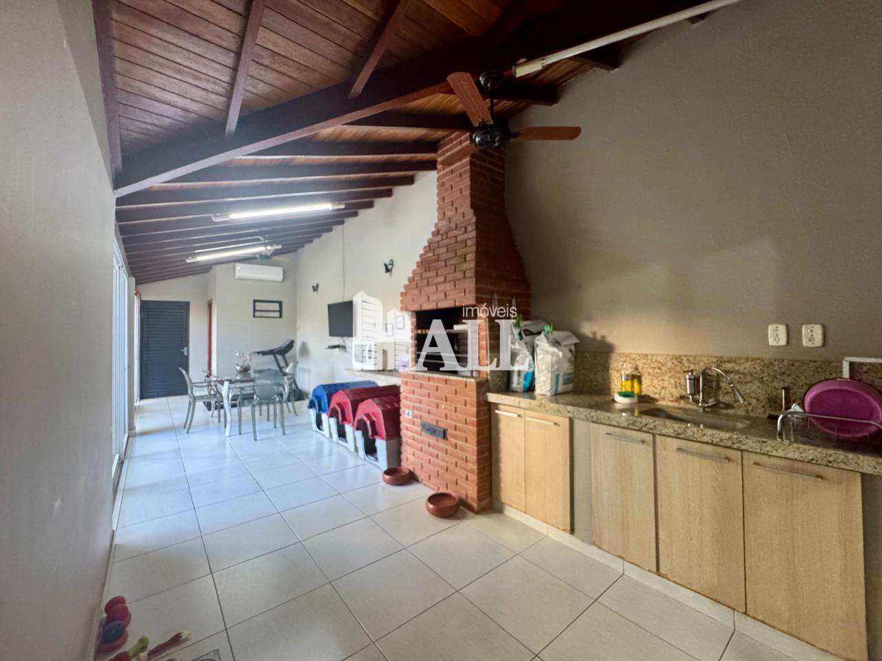 Casa à venda com 3 quartos, 195m² - Foto 18