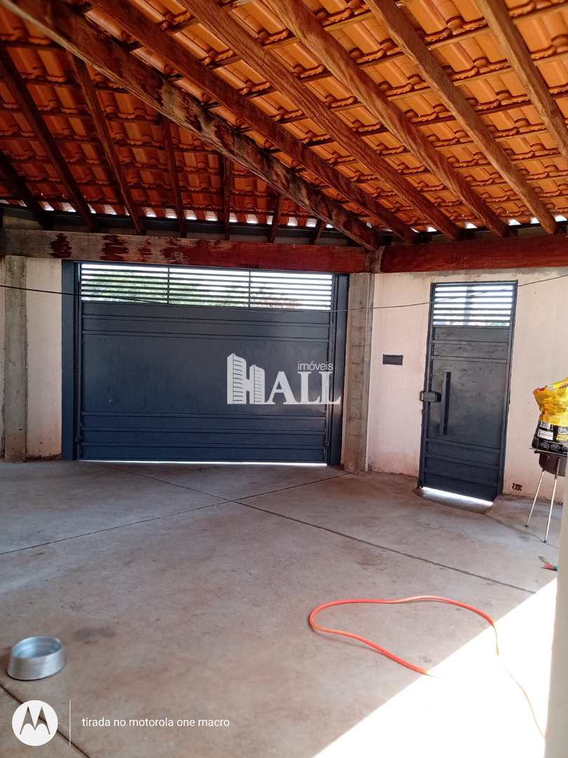 Casa à venda com 2 quartos, 65m² - Foto 9