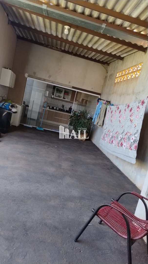 Casa à venda com 2 quartos, 100m² - Foto 15