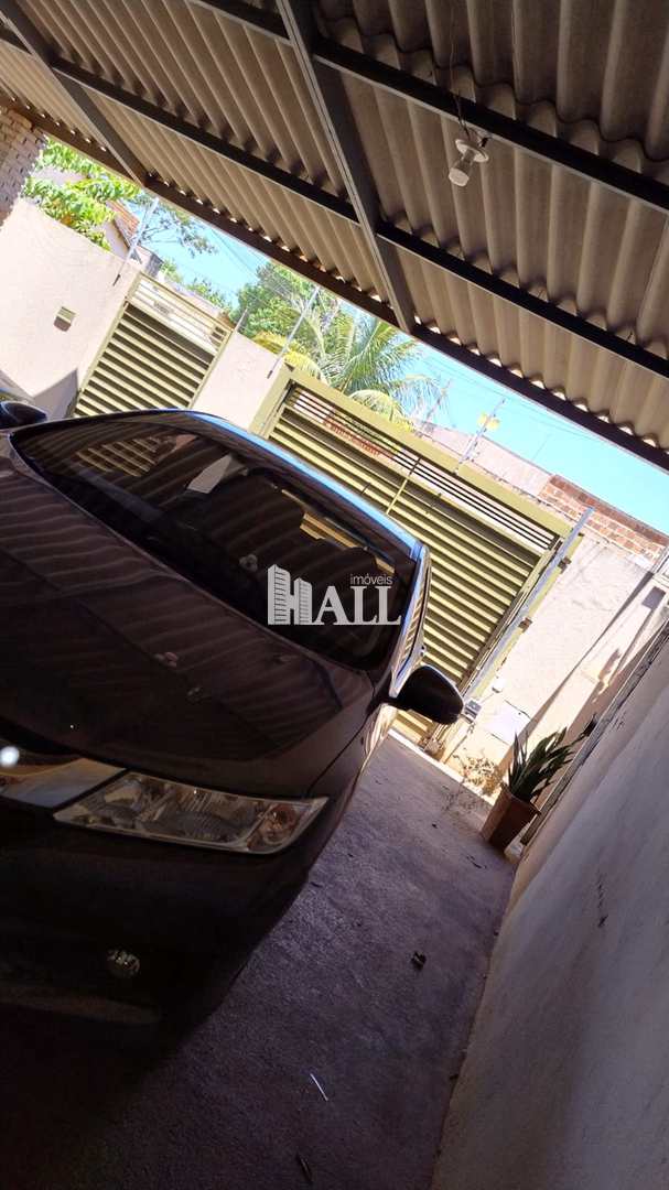 Casa à venda com 2 quartos, 100m² - Foto 17