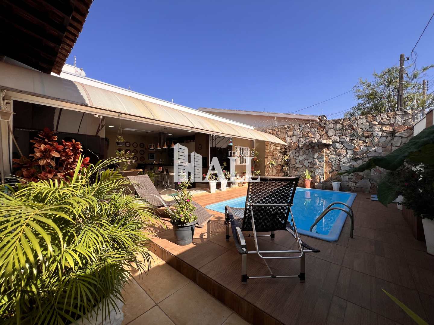 Casa, 3 quartos, 273 m² - Foto 1