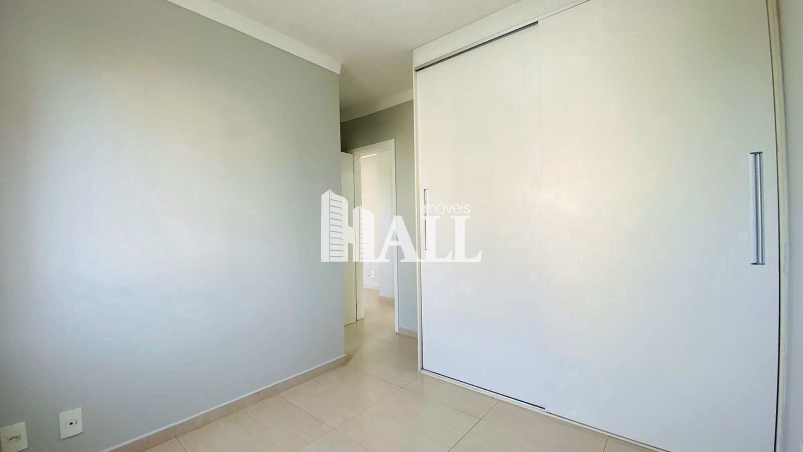 Apartamento à venda com 2 quartos, 68m² - Foto 10