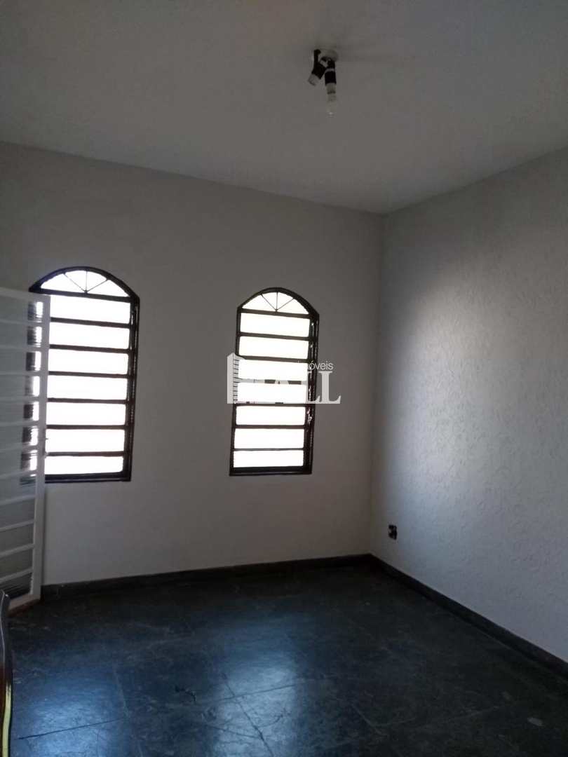 Casa, 3 quartos, 164 m² - Foto 1