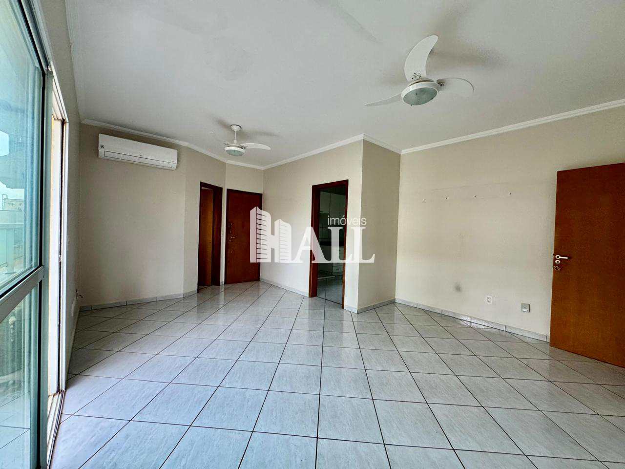 Apartamento à venda com 3 quartos, 90m² - Foto 3