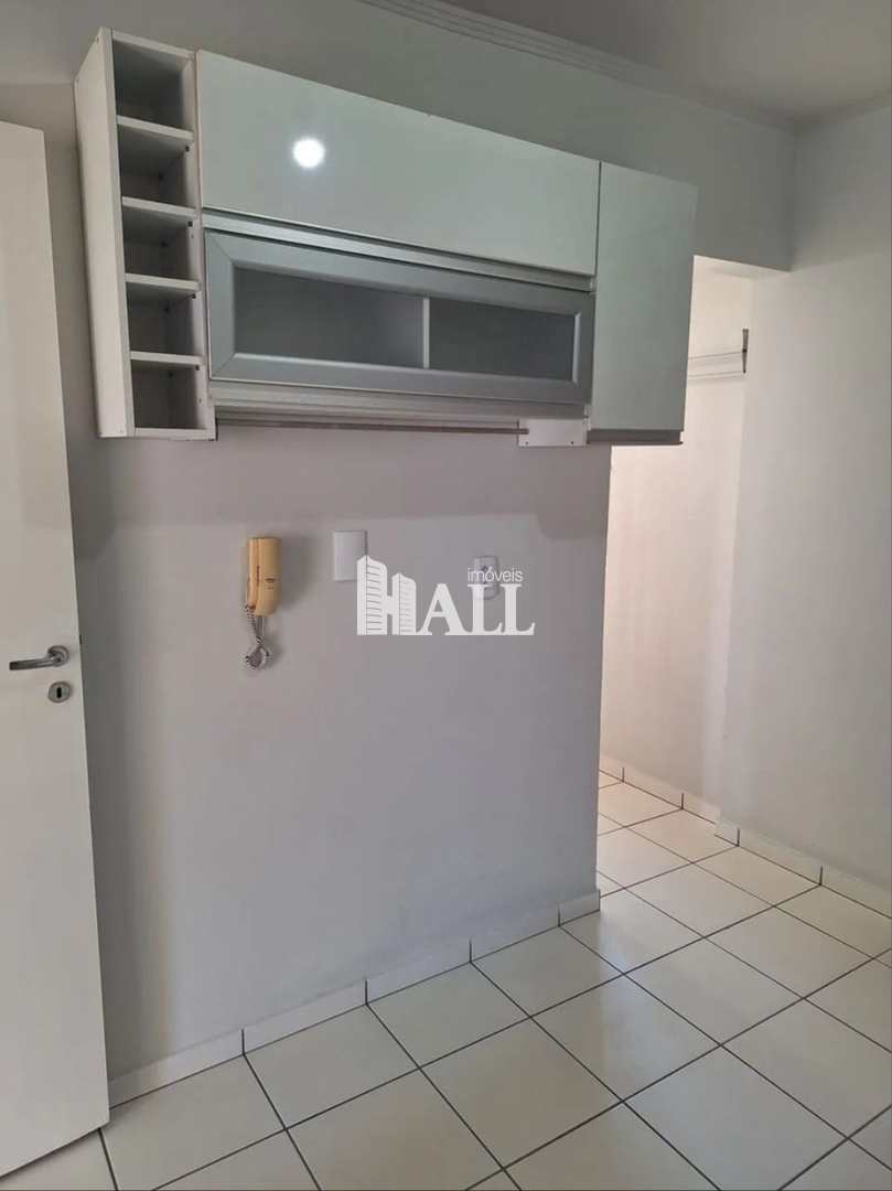 Apartamento à venda com 2 quartos, 69m² - Foto 3