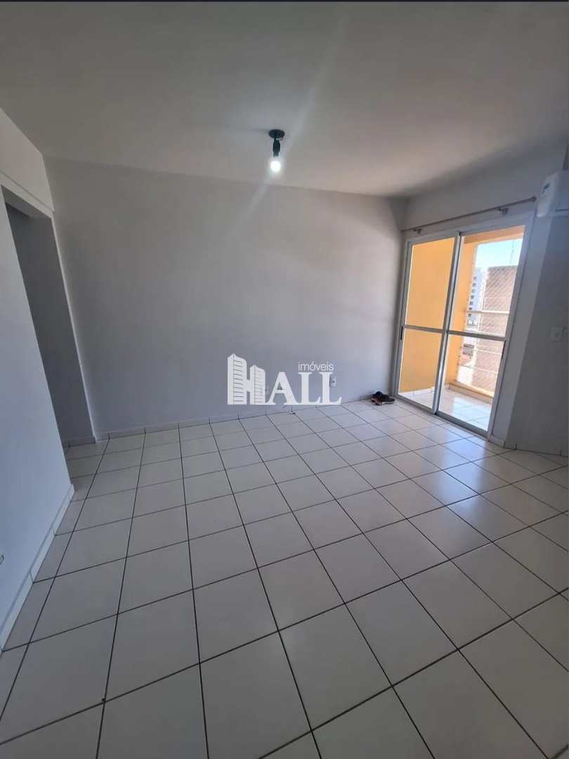 Apartamento à venda com 2 quartos, 69m² - Foto 1
