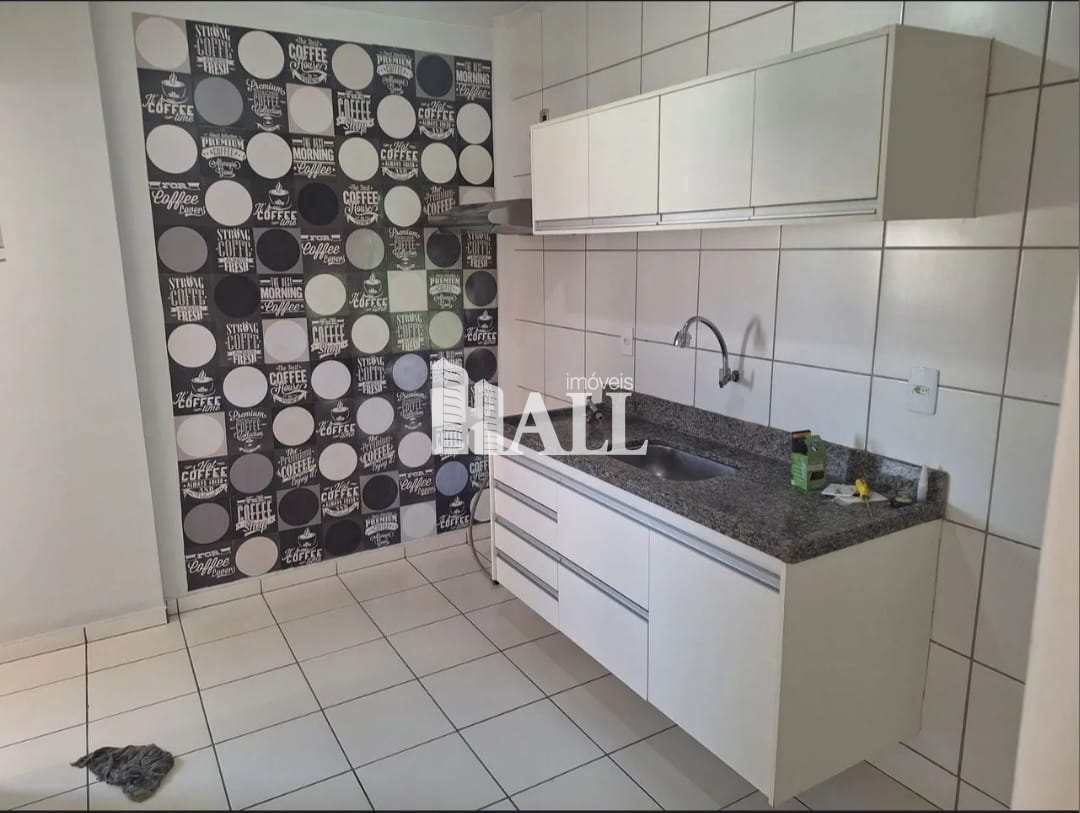 Apartamento à venda com 2 quartos, 69m² - Foto 4