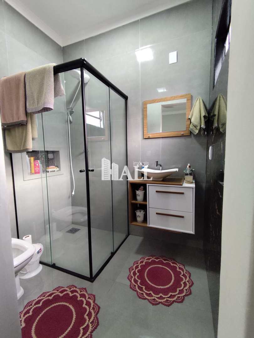 Casa à venda com 3 quartos, 210m² - Foto 12