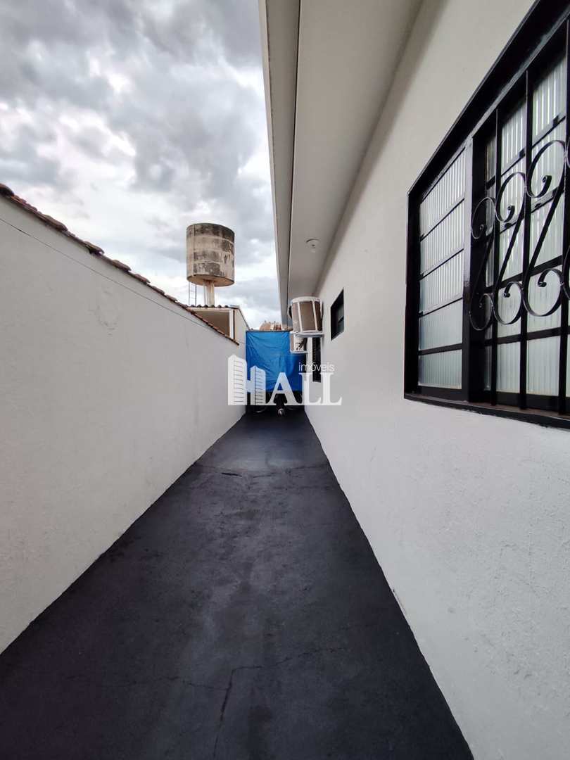 Casa à venda com 3 quartos, 210m² - Foto 19