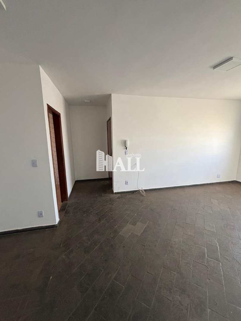 Apartamento à venda com 3 quartos, 85m² - Foto 3